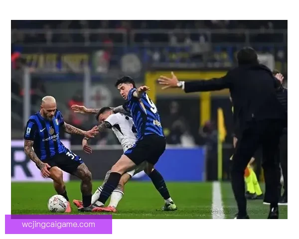 国米球迷齐聚为巴斯托尼加油昂首挺胸声援永不孤单